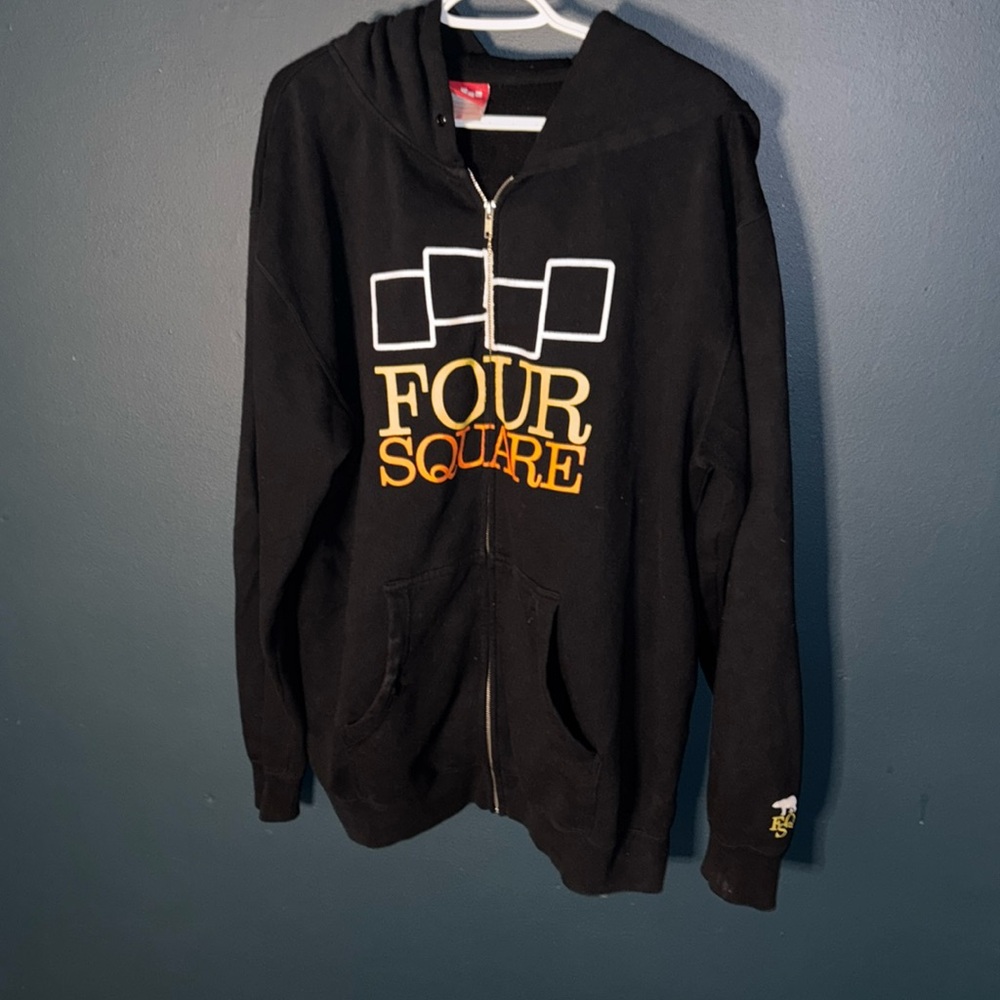 Four Square Snowboard Men’s Full-Zip Black Hoodie Size Large